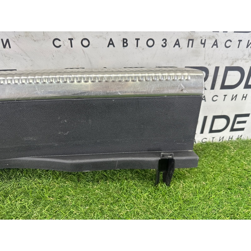 Накладка замка крышки багажника (салон) AUDI A7 4G 2012 3.0 CGXB 4G88634714PK