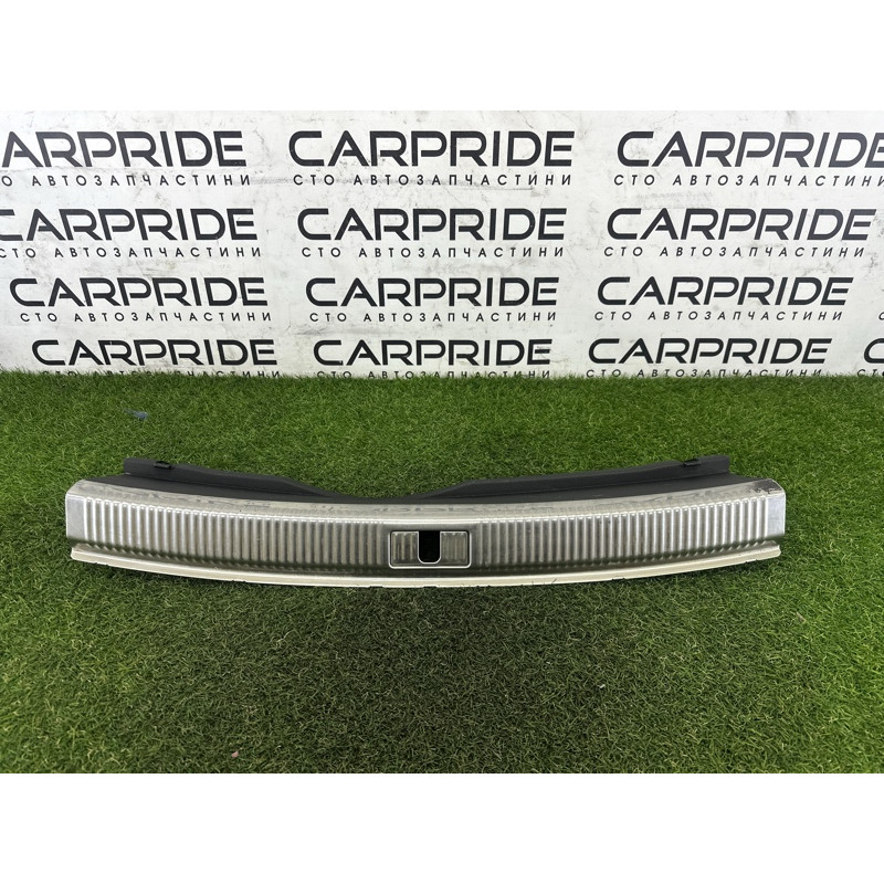 Накладка замка крышки багажника (салон) AUDI A7 4G 2012 3.0 CGXB 4G88634714PK