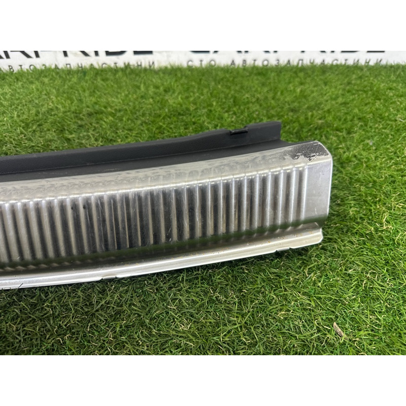 Накладка замка крышки багажника (салон) AUDI A7 4G 2012 3.0 CGXB 4G88634714PK