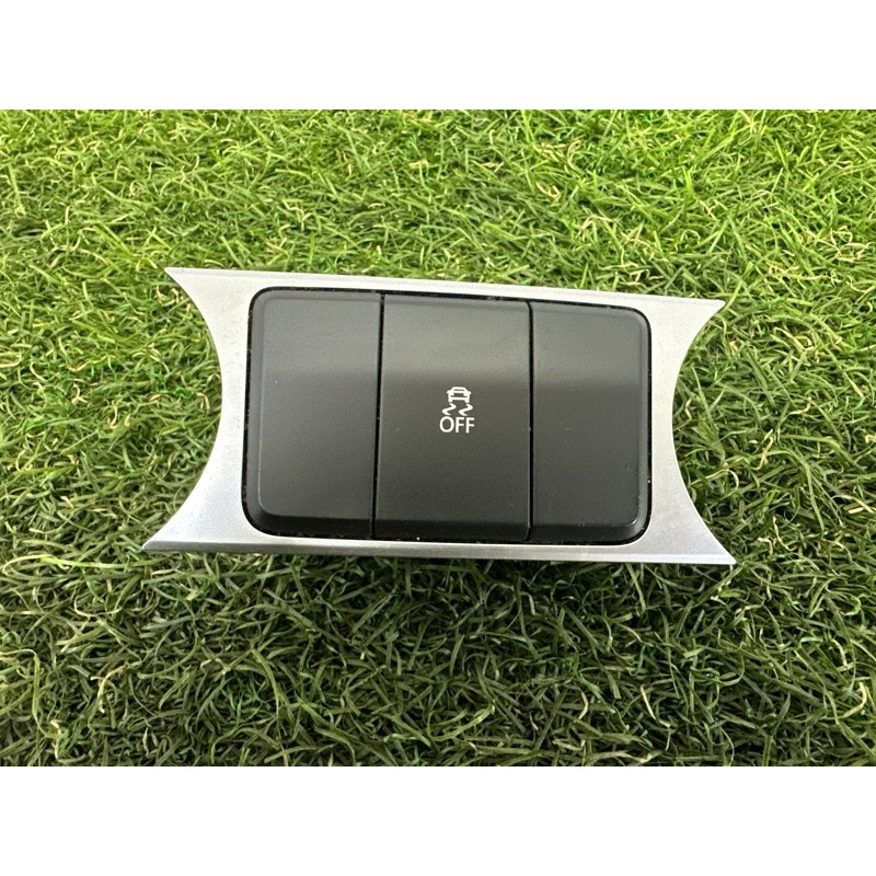 Кнопка ESP (электрика / кнопки) Volkswagen Touareg NF 2015 3.6 CGRA 7P6927127K