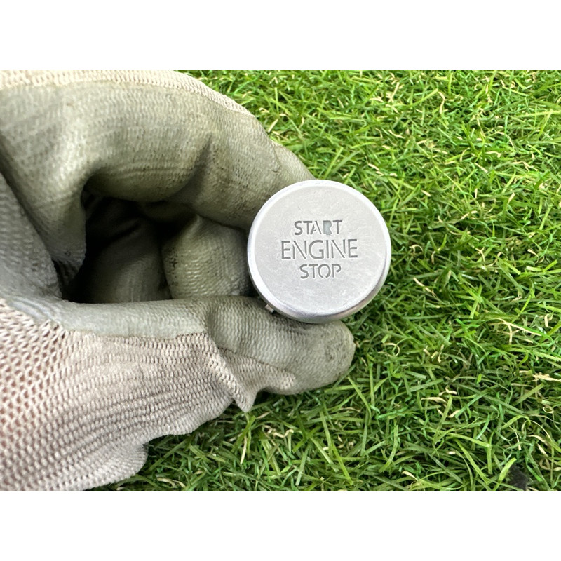 Кнопка Start Stop (электрика / кнопки) Volkswagen Touareg NF 2015 3.6 CGRA 7P1905217B3Q7