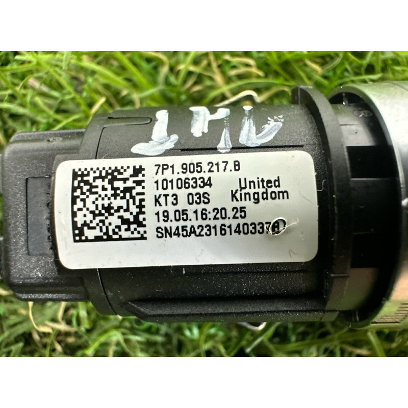 Кнопка Start Stop (электрика / кнопки) Volkswagen Touareg NF 2015 3.6 CGRA 7P1905217B3Q7