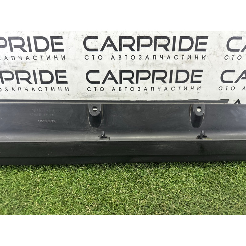 Накладка на порог (кузов и элементы) Nissan Rogue T32 2016 2.5 QR25DE 768504BA0A