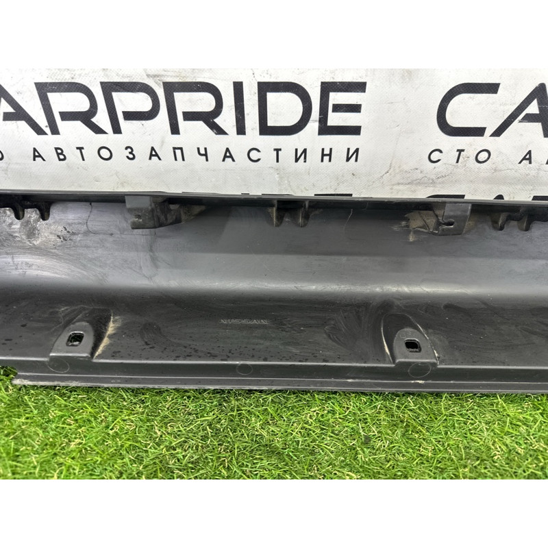 Накладка на порог (кузов и элементы) Nissan Rogue T32 2016 2.5 QR25DE 768514BA0A