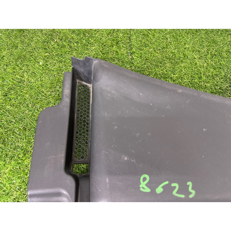 Жабо (кузов и элементы) AUDI A4 B8 2012 2.0 CAEB 8K1819447B01C