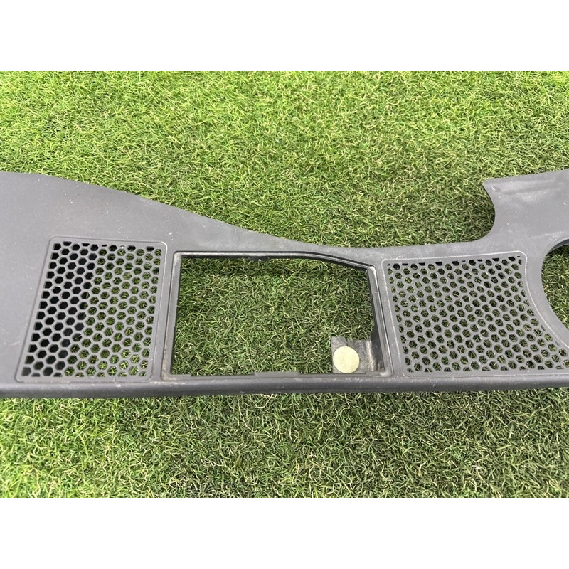 Жабо (кузов и элементы) AUDI A4 B8 2012 2.0 CAEB 8K1819447B01C