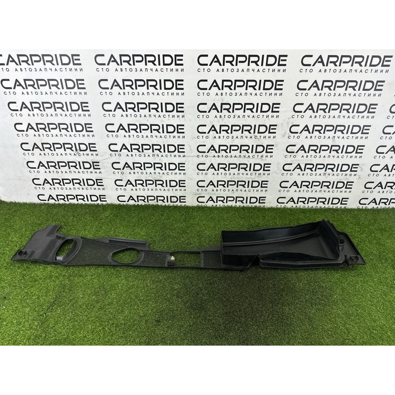 Жабо (кузов и элементы) AUDI A4 B8 2012 2.0 CAEB 8K1819447B01C