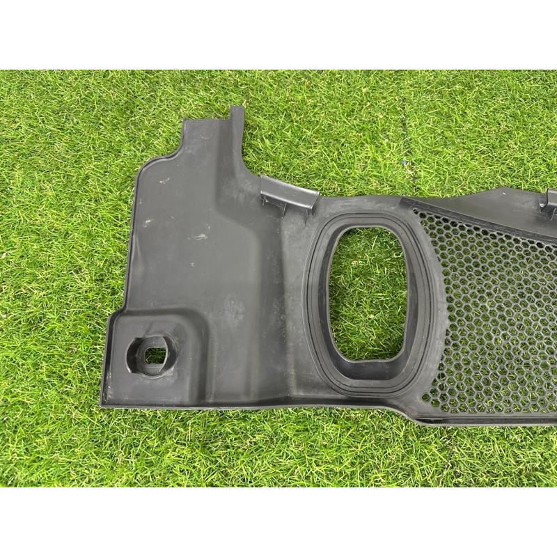 Жабо (кузов и элементы) AUDI A4 B8 2012 2.0 CAEB 8K1819447B01C