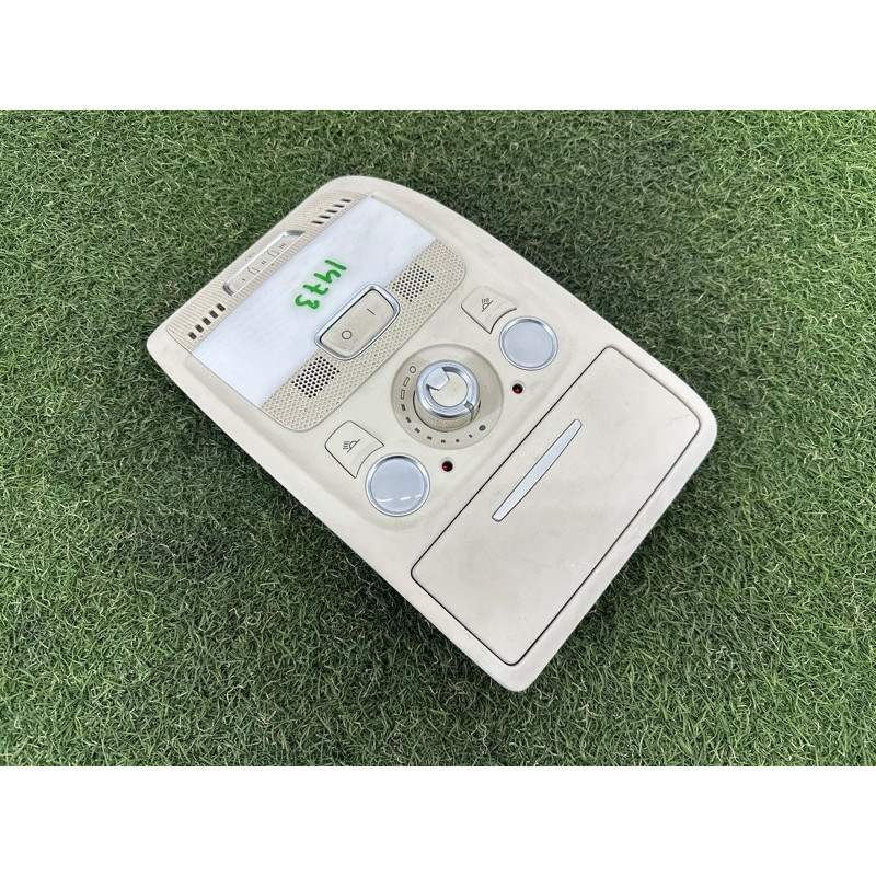 Плафон салона (салон) AUDI A4 B8 2012 2.0 CAEB 8T0947140U57