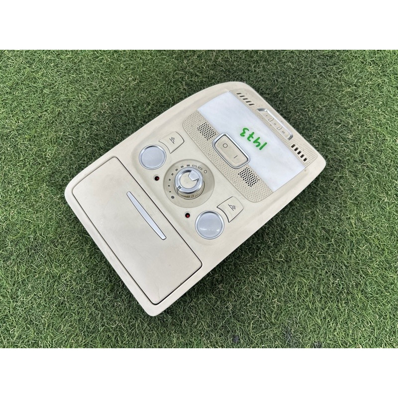 Плафон салона (салон) AUDI A4 B8 2012 2.0 CAEB 8T0947140U57