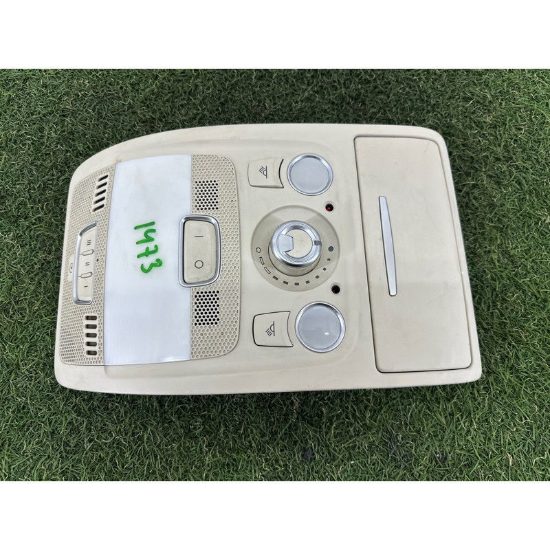 Плафон салона (салон) AUDI A4 B8 2012 2.0 CAEB 8T0947140U57