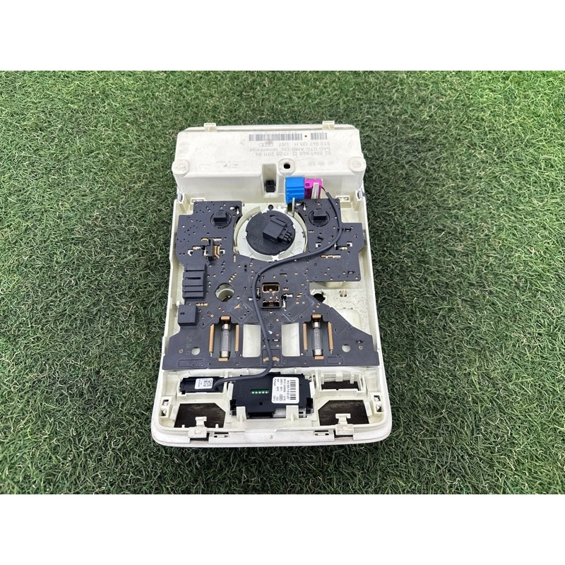 Плафон салона (салон) AUDI A4 B8 2012 2.0 CAEB 8T0947140U57