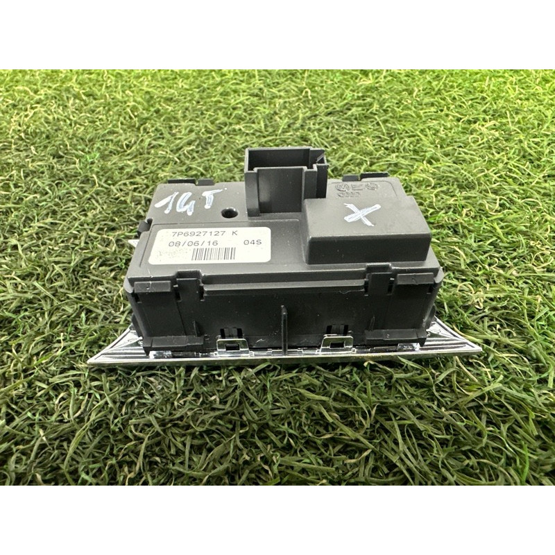 Кнопка ESP (електрика / кнопки) Volkswagen Touareg NF 2015 3.6 CGRA 7P6927127K