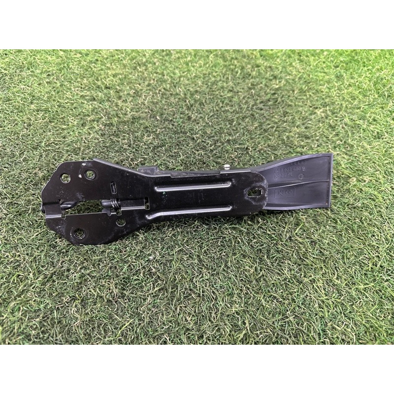 Замок капота (кузов и элементы) AUDI A7 4G 2012 3.0 CGXB 4G8823480B