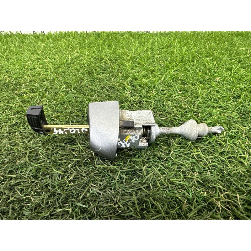Личинка замку дверей з ключем (кузов і елементи) BMW X5 E70 2013-2015 3.0 51217187881