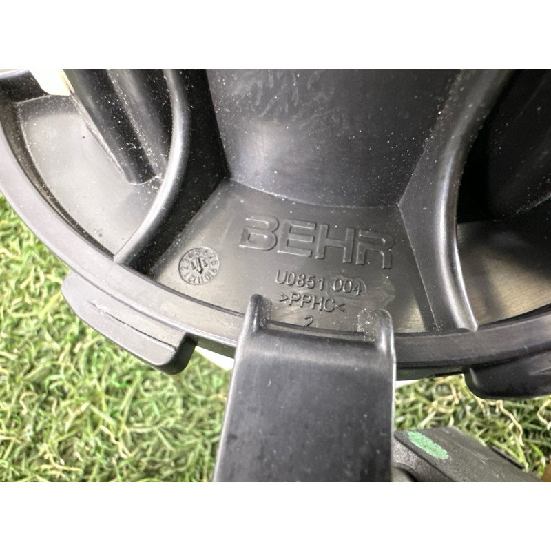 Мотор печки (отопление и кондиционирование) AUDI A4 B8 2012 2.0 CAEB 8K1820021C