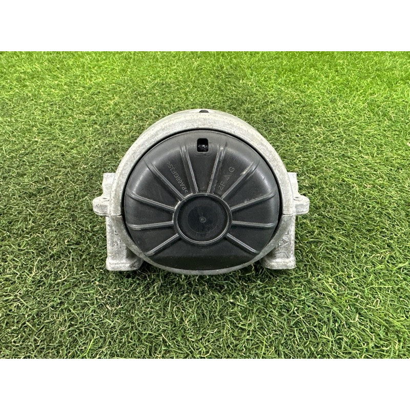 Подушка двигателя (двигатель и элементы) AUDI A4 B8 2012 2.0 CAEB 8R0198381C