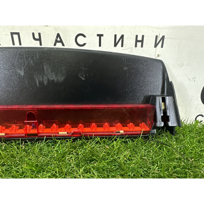 Повторитель стоп сигнала (оптика) AUDI A4 B8 2012 2.0 CAEB 8K5945097