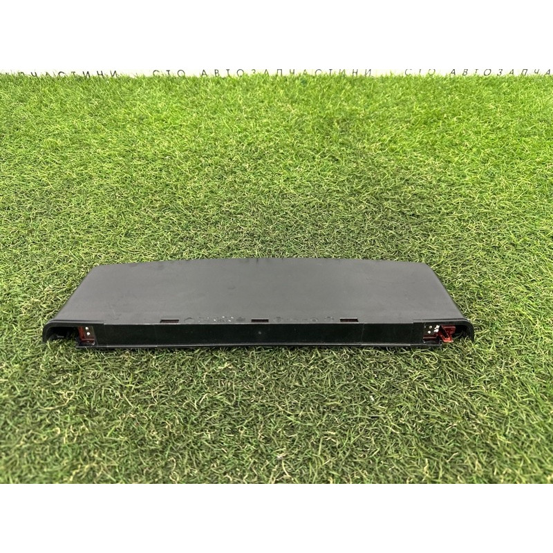 Повторитель стоп сигнала (оптика) AUDI A4 B8 2012 2.0 CAEB 8K5945097