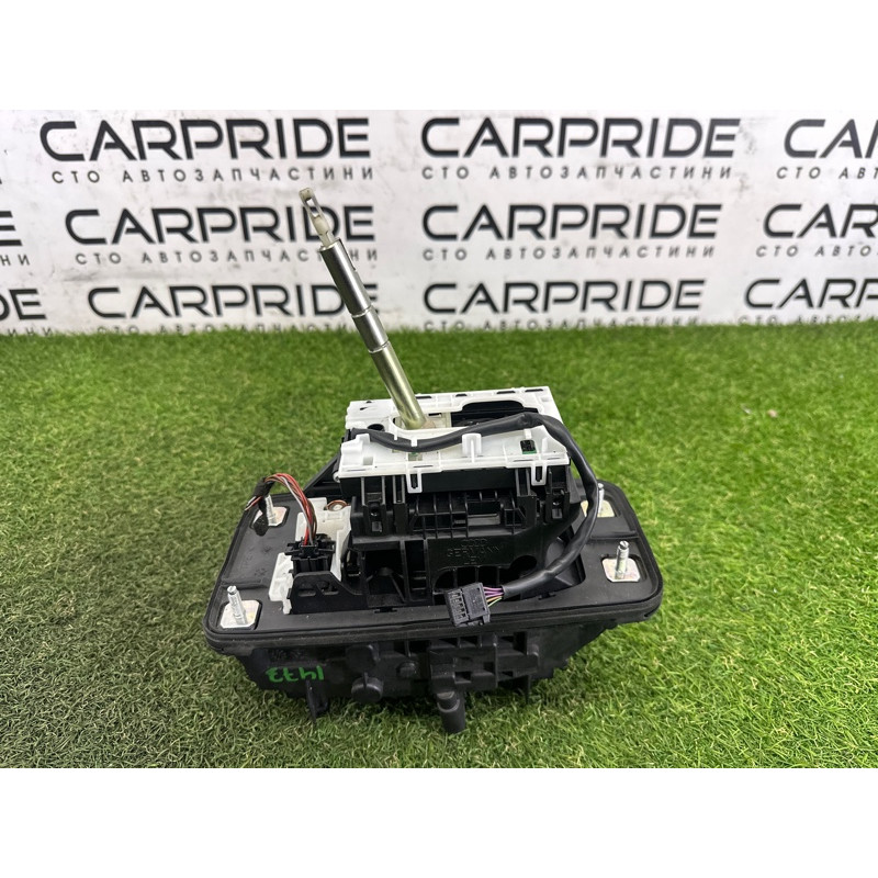 Селектор АКПП (трансмиссия) AUDI A4 B8 2012 2.0 CAEB 8K1713105B