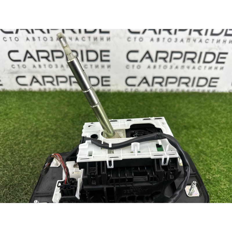 Селектор АКПП (трансмиссия) AUDI A4 B8 2012 2.0 CAEB 8K1713105B