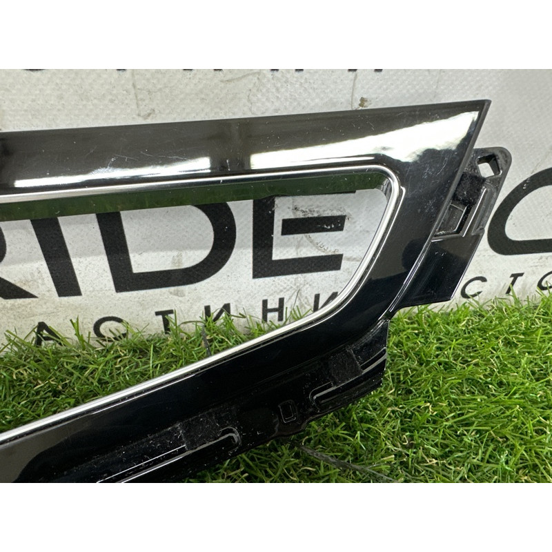 Декоративная накладка карты двери (салон) AUDI Q7 4M 2017 3.0 CREC 4M0867102H1LQ