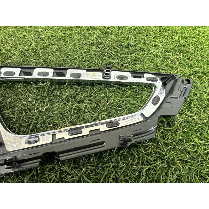 Декоративная накладка карты двери (салон) AUDI Q7 4M 2017 3.0 CREC 4M0867101J1LQ