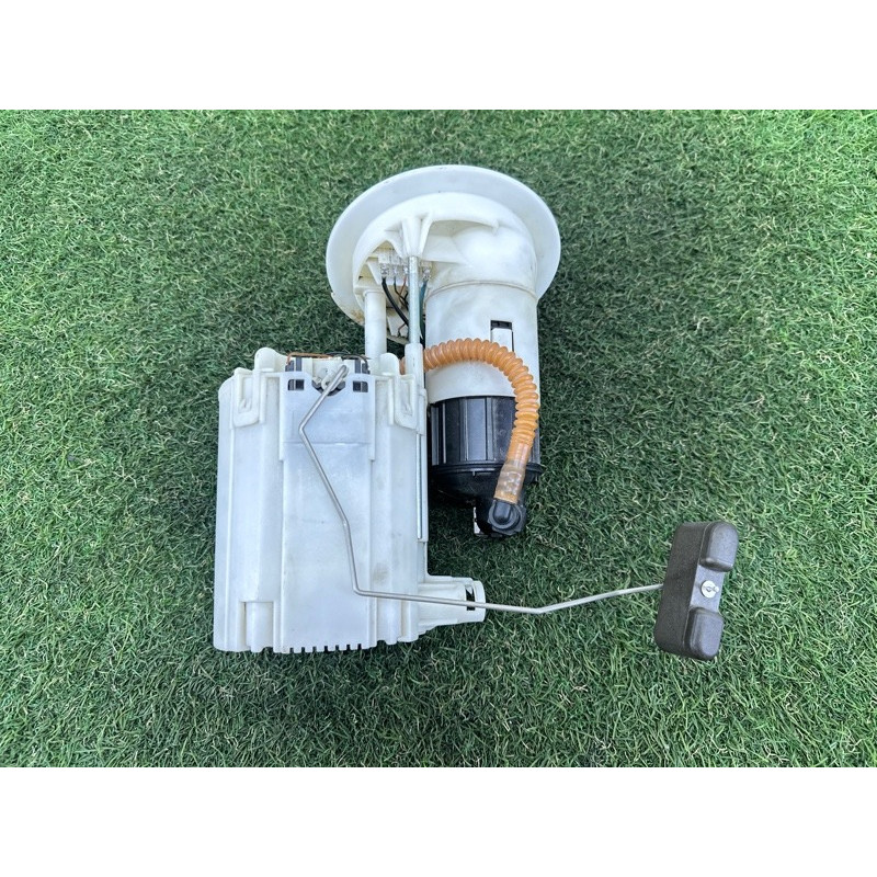 Топливный насос (топливная система) AUDI A4 B8 2012 2.0 CAEB 8K0919051G