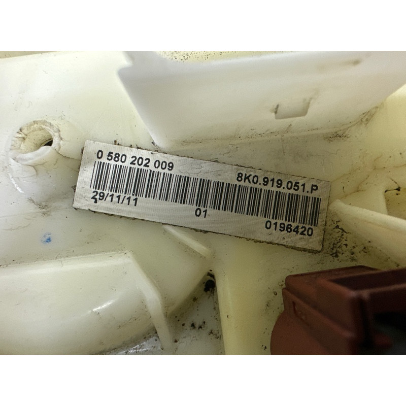 Топливный насос (топливная система) AUDI A4 B8 2012 2.0 CAEB 8K0919051G