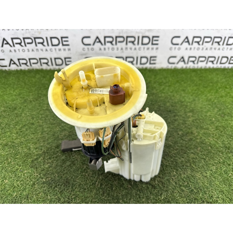 Топливный насос (топливная система) AUDI A4 B8 2012 2.0 CAEB 8K0919051G