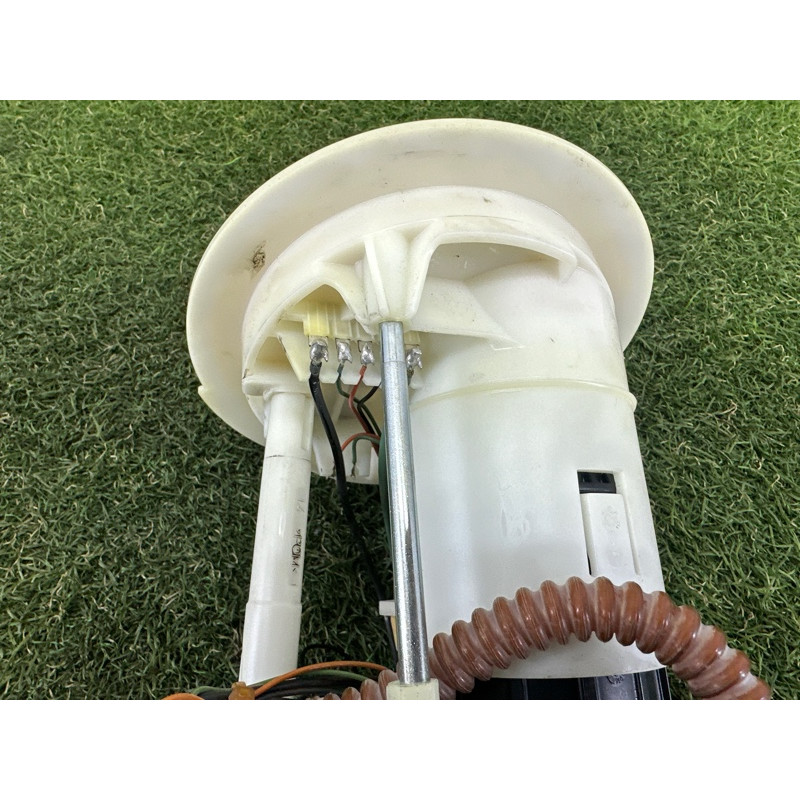 Топливный насос (топливная система) AUDI A4 B8 2012 2.0 CAEB 8K0919051G