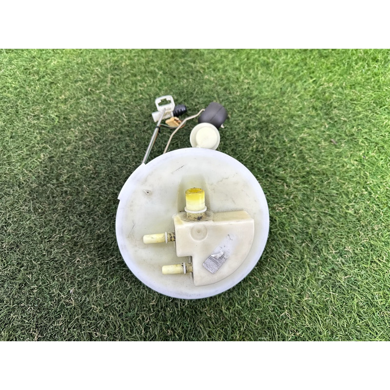 Датчик уровня топлива (электрика / датчики) AUDI A4 B8 2012 2.0 CAEB 8K0201301C