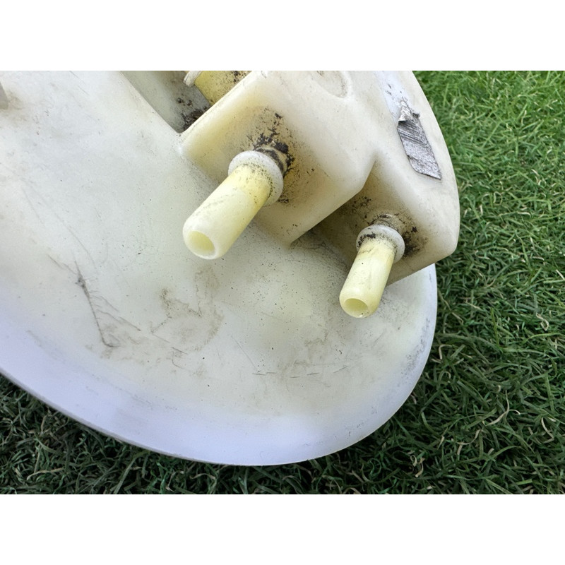 Датчик уровня топлива (электрика / датчики) AUDI A4 B8 2012 2.0 CAEB 8K0201301C