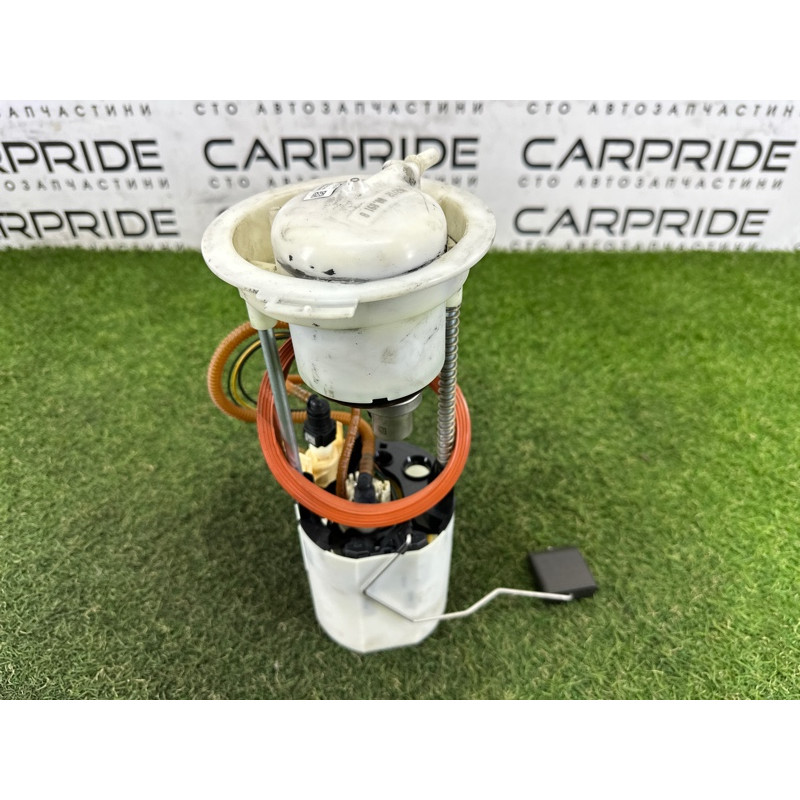 Топливный насос (топливная система) AUDI Q5 8R 2012 2.0 CAEB 8R0919051N001