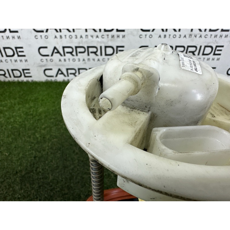 Топливный насос (топливная система) AUDI Q5 8R 2012 2.0 CAEB 8R0919051N001