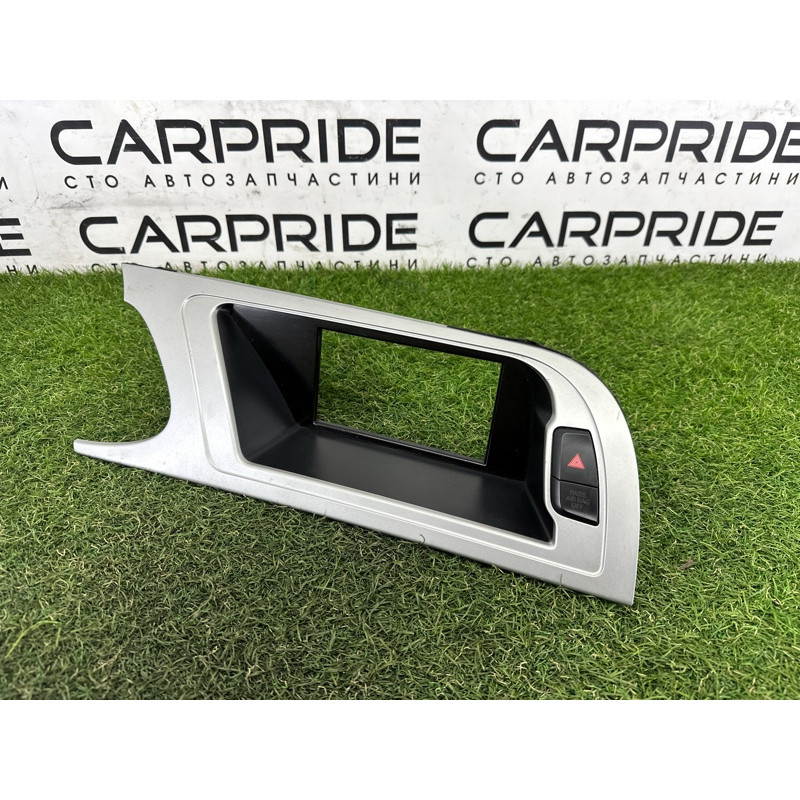 Декоративна накладка торпеди (салон) AUDI A4 B8 2012 2.0 CAEB 8K1857186GR66