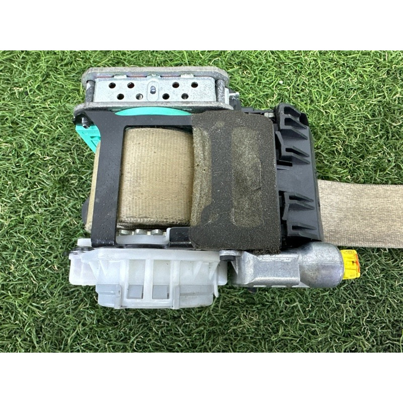 Ремень безопасности (airbag / безопасность) AUDI A4 B8 2012 2.0 CAEB 8K1857705JTPU