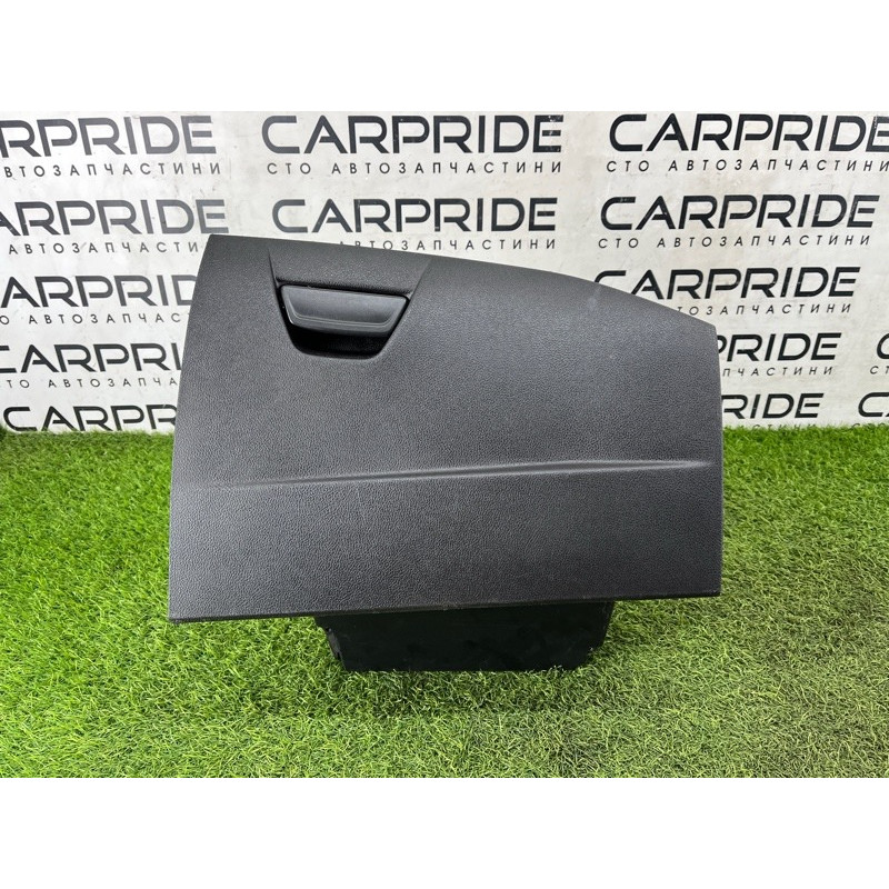 Бардачок (салон) FORD Focus MK3 2014 2.0 vpcm5xa06015baw