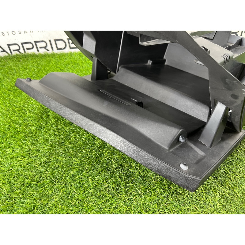 Бардачок (салон) FORD Focus MK3 2014 2.0 vpcm5xa06015baw