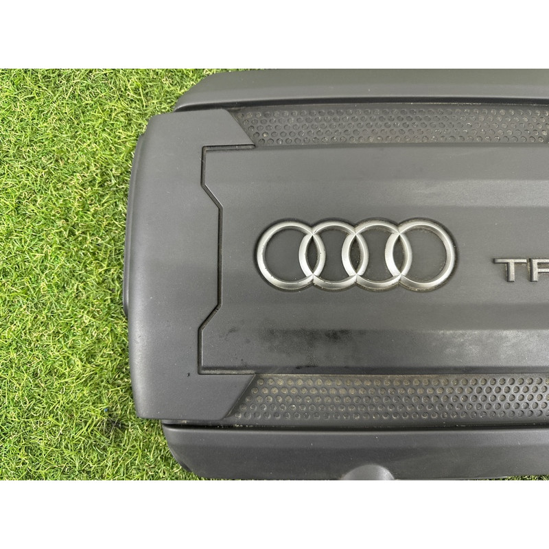 Декоративная крышка двигателя (двигатель и элементы) AUDI A3 8V 2015 1.8 CNSB 06K103925K