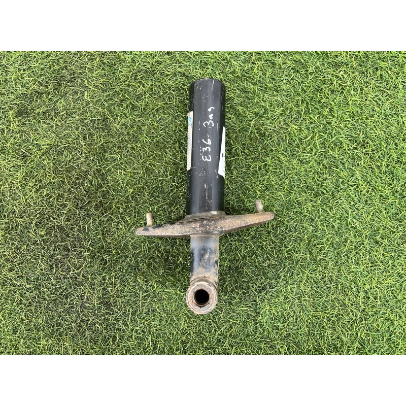 Кронштейн усилителя бампера (стекла и зеркала) BMW 3-series E36 51128119262