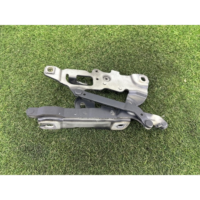 Петля капота (кузов і елементи) BMW 5-series F10 2015 2.0 N20 41007270884