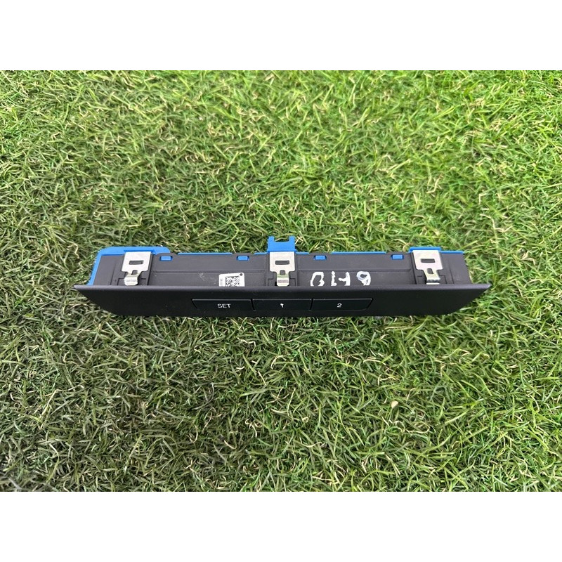 Кнопка памяти сидения (электрика / кнопки) BMW 5-series F10 2015 2.0 N20 61319361237