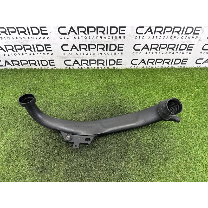 Патрубок интеркулера (двигатель и элементы) BMW 5-series F10 2015 2.0 N20 13717556549