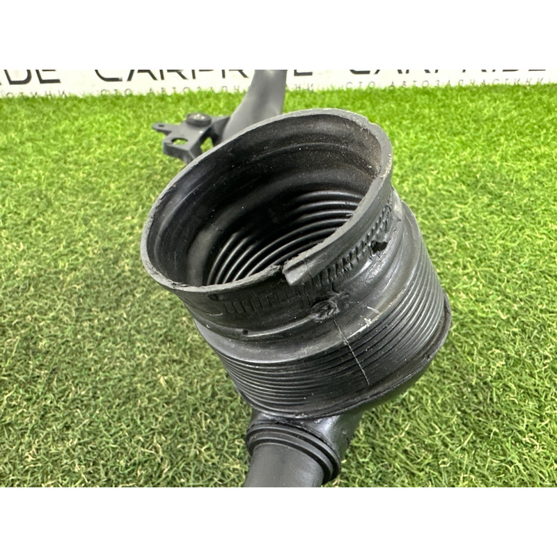 Патрубок интеркулера (двигатель и элементы) BMW 5-series F10 2015 2.0 N20 13717556549