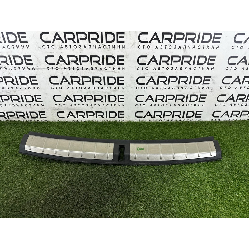 Накладка замка крышки багажника (салон) BMW X1 F48 2016 2.0 B46B20 51477413689