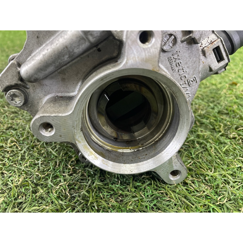 Вакуумный насос (тормозная система) BMW 5-series Gran Turismo F07 2011 3.0 N55B30 11667619350