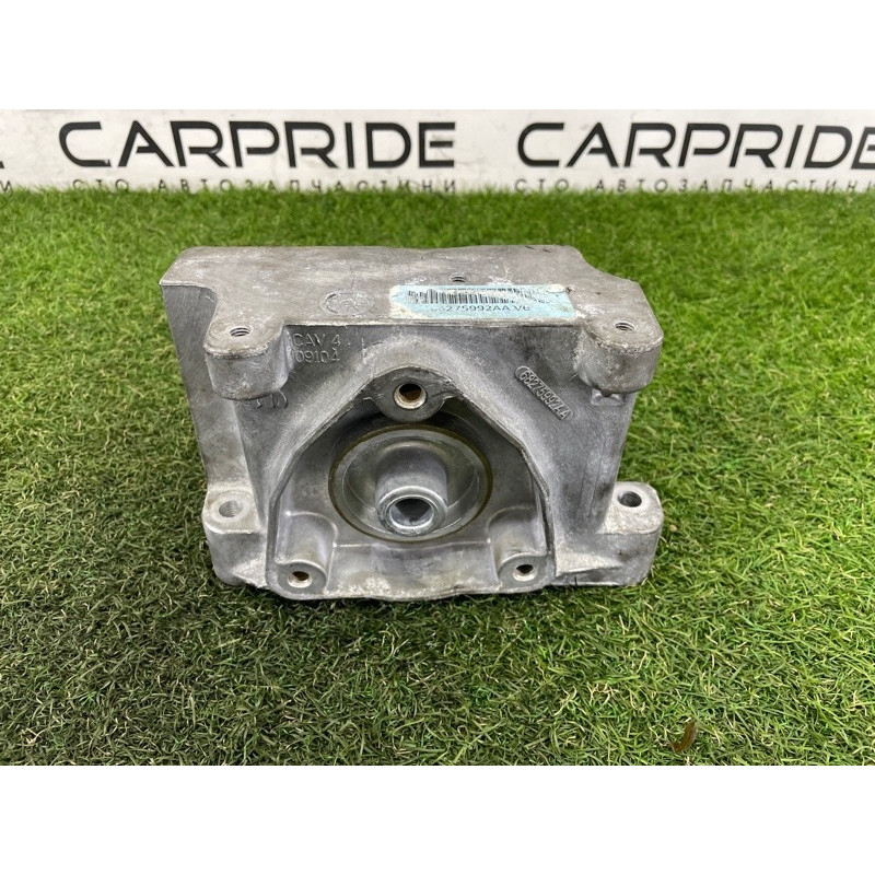 Кронштейн АКПП (трансмиссия) Jeep Grand Cherokee WK2 2020 3.6 68275992AA