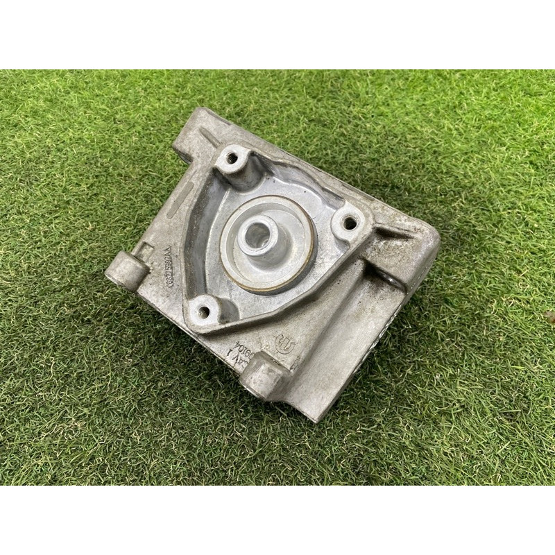 Кронштейн АКПП (трансмиссия) Jeep Grand Cherokee WK2 2017 3.6 68275992AA