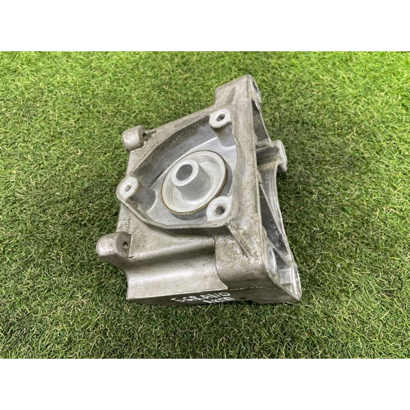 Кронштейн АКПП (трансмиссия) Jeep Grand Cherokee WK2 2017 3.6 68275992AA